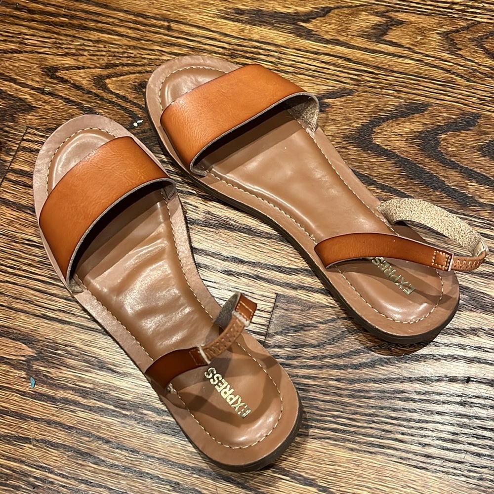 Express sandals - Picture 2 of 3
